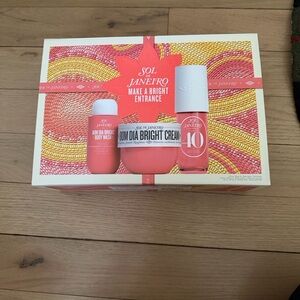 Sol de Janeiro Bright Entrance Set - Pink and White